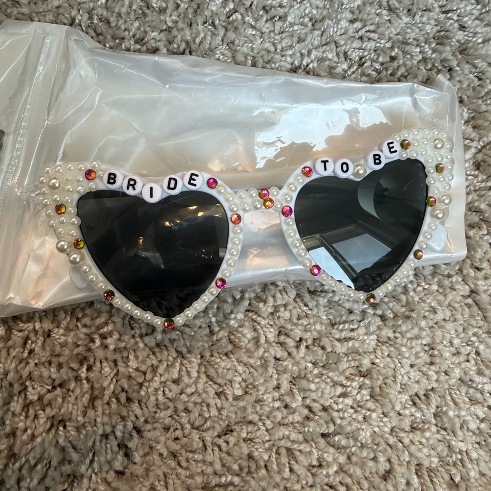 Bride To Be Heart Sunglasses - White Pearl Embellished